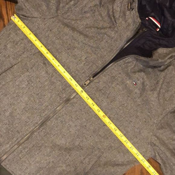 TOMMY HILFIGER Mens Grey Winter Coat Quilted Lining  Double Zipper Hood Sz MED - Picture 4 of 13